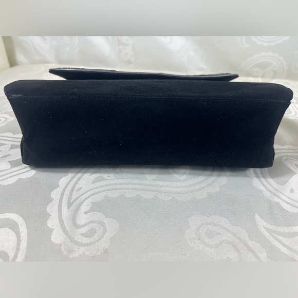 Bally Velvet Clutch or shoulder bag EUC - Picture 13 of 15